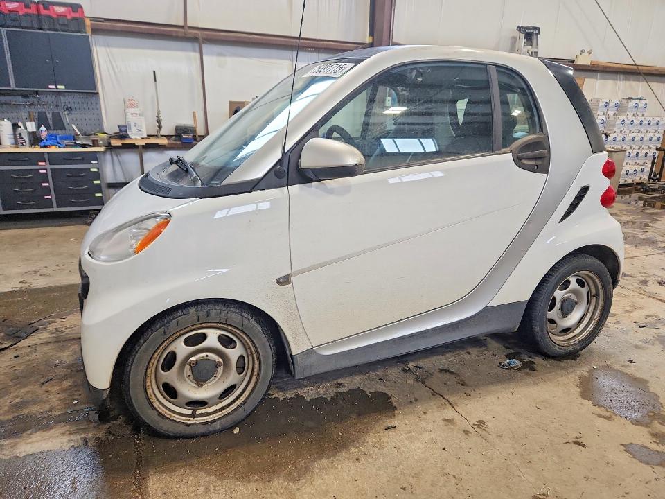 2014 Smart Fortwo Pur მანქანა იყიდება აუქციონზე, vin: WMEEJ3BA9EK761486, აუქციონის ნომერი: 75391715
