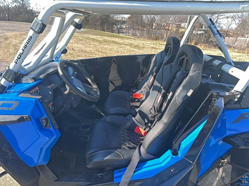 73858975 :رقم المزاد ، 4XAVDE994FB315719 vin ، 2015 Polaris Rzr Xp 100 مزاد بيع