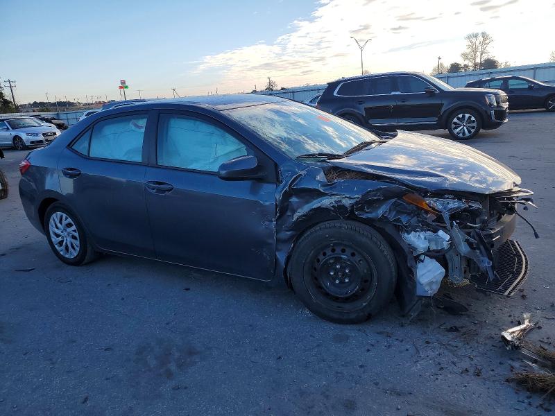 Продажа на аукционе авто 2017 Toyota Corolla, vin: 5YFBURHE3HP581741, номер лота: 74141055