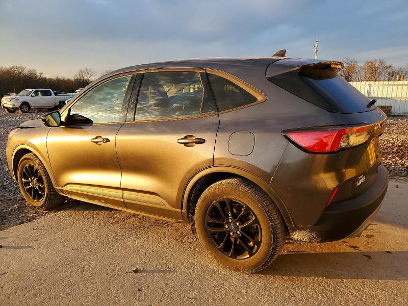 Продажа на аукционе авто 2020 Ford Escape, vin: 1FMCU0BZ2LUB13695, номер лота: 72561925
