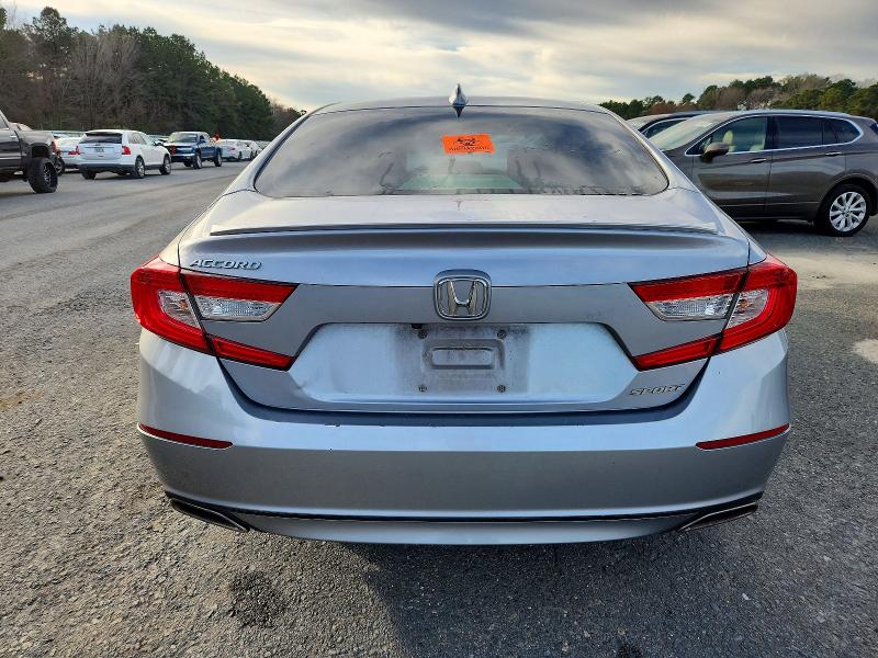 2020 Honda Accord მანქანა იყიდება აუქციონზე, vin: 1HGCV1F35LA084077, აუქციონის ნომერი: 72737645
