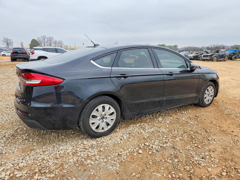 2019 Ford Fusion მანქანა იყიდება აუქციონზე, vin: 3FA6P0G73KR127097, აუქციონის ნომერი: 72272345