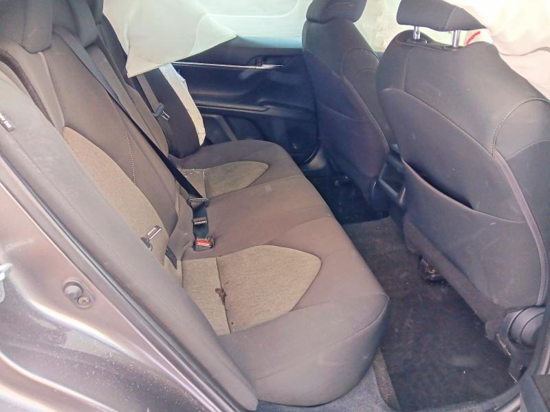 72855185 :رقم المزاد ، 4T1C11BK1PU085878 vin ، 2023 Toyota Camry مزاد بيع