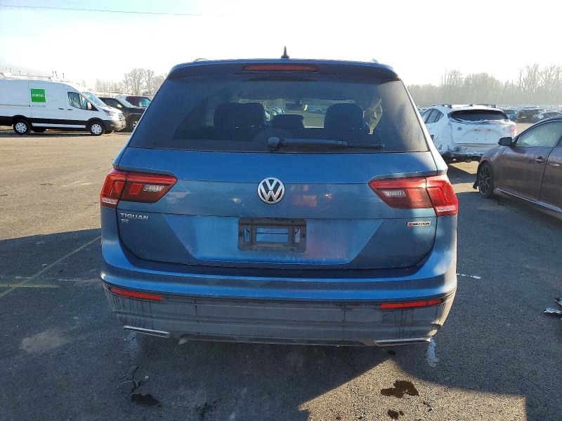 73057235 :رقم المزاد ، 3VV2B7AX8KM079930 vin ، 2019 Volkswagen Tiguan مزاد بيع