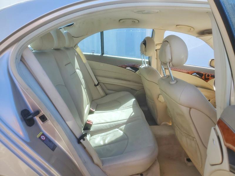 73732825 :رقم المزاد ، WDBUF65J24A468962 vin ، 2004 Mercedes-benz E مزاد بيع