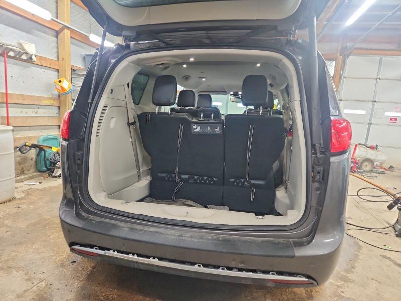 Продажа на аукционе авто 2017 Chrysler Pacifica, vin: 2C4RC1BG7HR569816, номер лота: 98811545