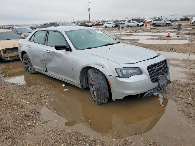 Продажа на аукционе авто 2021 Chrysler 300, vin: 2C3CCAAG1MH580189, номер лота: 73932275