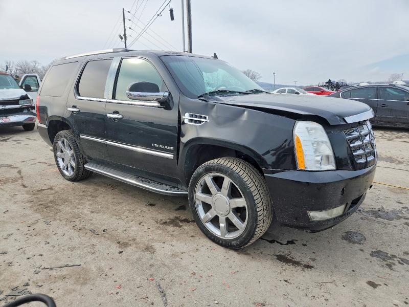2011 Cadillac Escalade მანქანა იყიდება აუქციონზე, vin: 1GYS3BEF8BR179292, აუქციონის ნომერი: 75169665