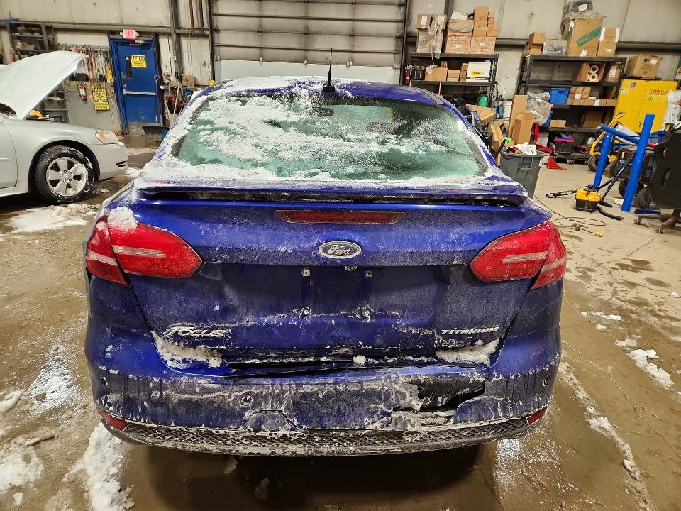 74442705 :رقم المزاد ، 1FADP3J29FL371685 vin ، 2015 Ford Focus مزاد بيع