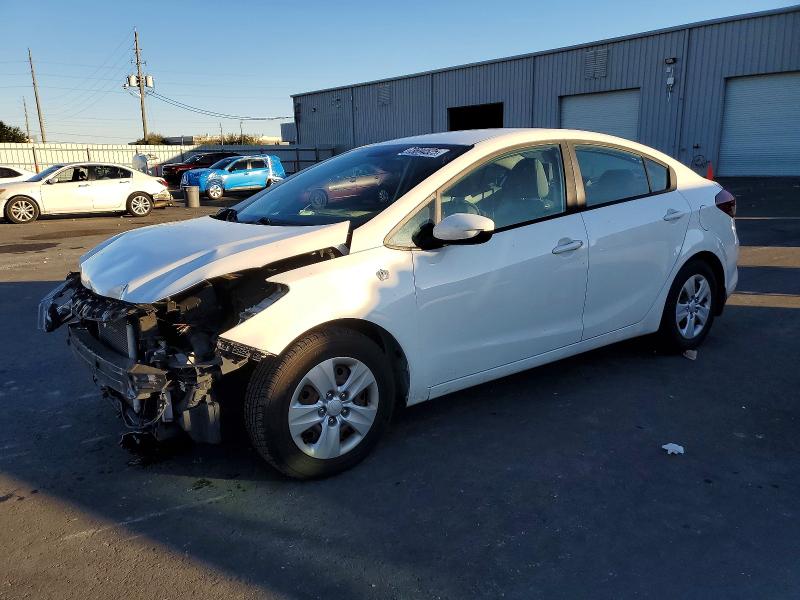 Aukcja sprzedaży 2018 Kia Forte, vin: 3KPFK4A7XJE235800, numer aukcji: 73694525