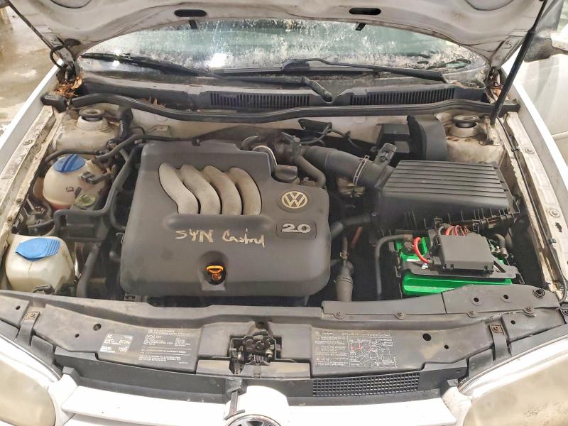 74111835 :رقم المزاد ، 9BWFL61JX64012238 vin ، 2006 Volkswagen Golf مزاد بيع