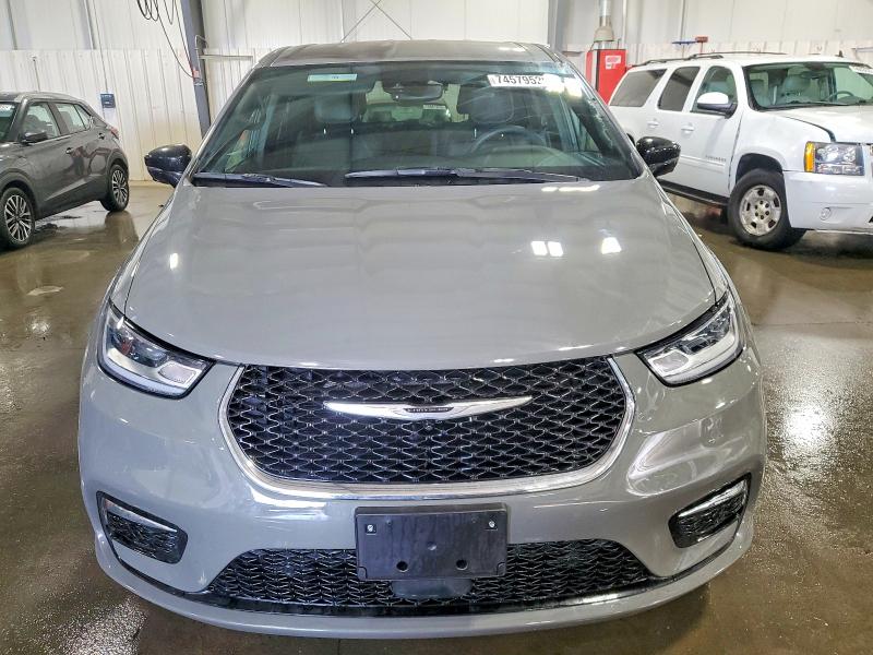 Продажа на аукционе авто 2025 Chrysler Pacifica, vin: 2C4RC1S77SR546348, номер лота: 74579525
