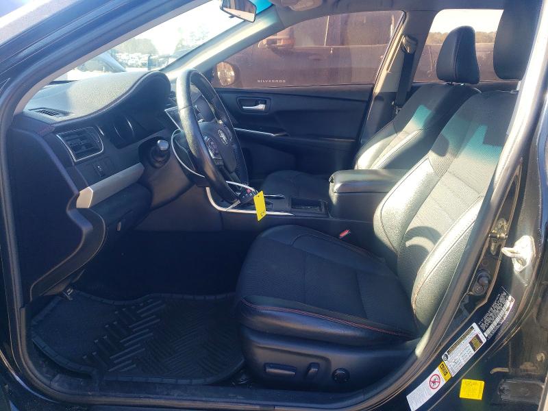 99581235 :رقم المزاد ، 4T1BF1FK4GU241418 vin ، 2016 Toyota Camry مزاد بيع