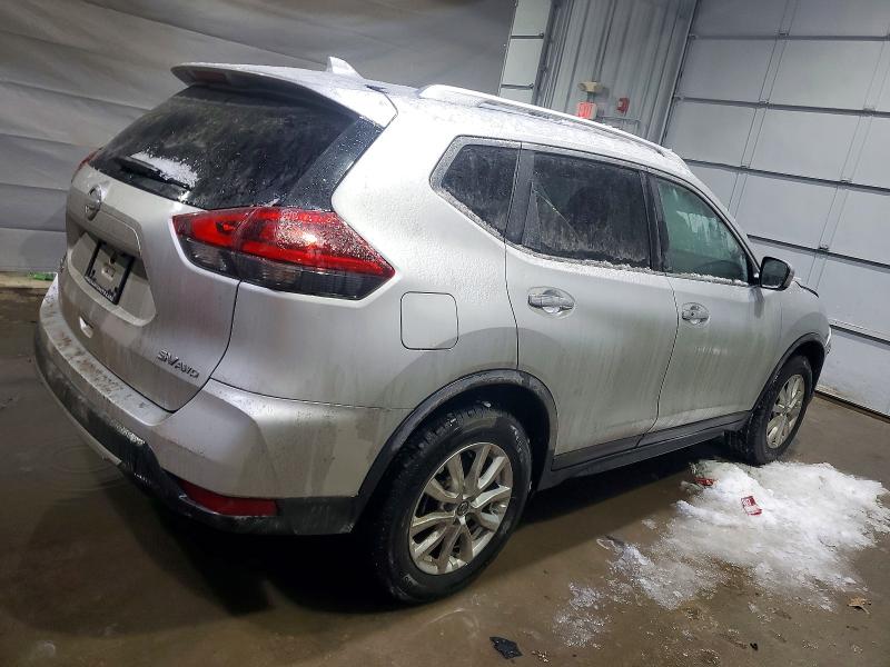 99364855 :رقم المزاد ، JN8AT2MV8JW310820 vin ، 2018 Niss Rogue مزاد بيع