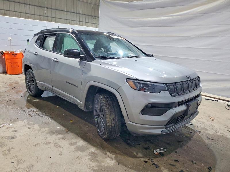 99110735 :رقم المزاد ، 3C4NJDCB7NT147966 vin ، 2022 Jeep Compass مزاد بيع