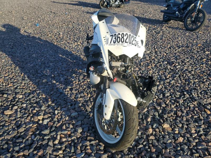 2019 Suzuki Gsx-r600 მანქანა იყიდება აუქციონზე, vin: JS1GN7FA3K7101241, აუქციონის ნომერი: 73682025