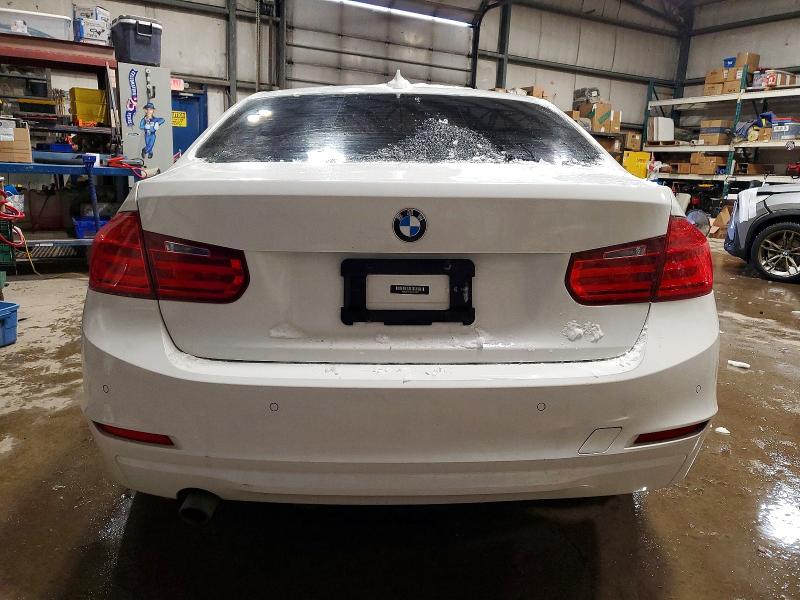 73851065 :رقم المزاد ، WBA3B1C54DF461397 vin ، 2013 Bmw 320 مزاد بيع