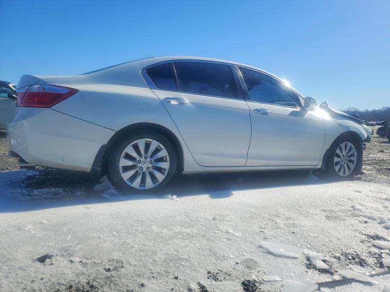 Продажа на аукционе авто 2015 Honda Accord, vin: 1HGCR2F82FA084189, номер лота: 74640105