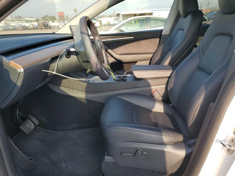 2024 Tesla Model Y მანქანა იყიდება აუქციონზე, vin: 7SAYGAEE0RF063822, აუქციონის ნომერი: 74542905