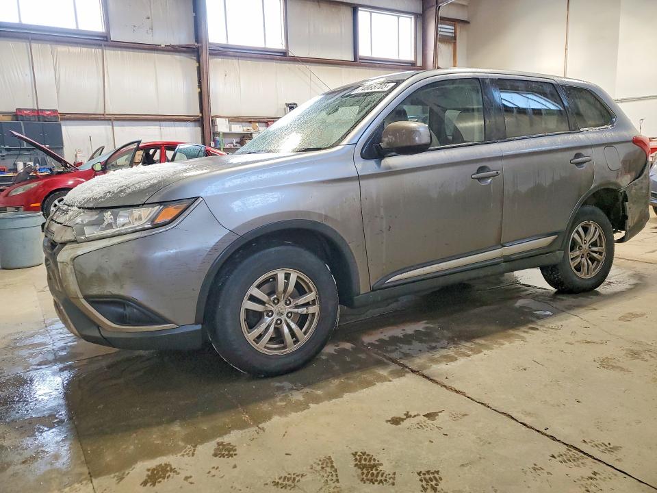 74865705 :رقم المزاد ، JA4AZ2A34KZ610426 vin ، 2019 Mitsubishi Outlander مزاد بيع