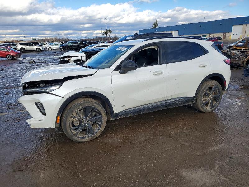 72166305 :رقم المزاد ، LRBFZPE42RD069572 vin ، 2024 Buick Envision مزاد بيع