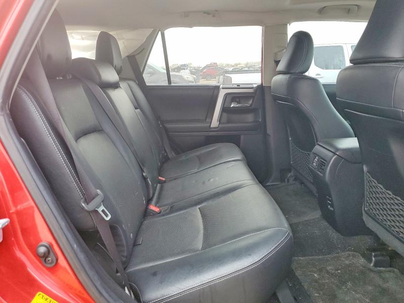 97047825 :رقم المزاد ، JTEZU5JR4J5191105 vin ، 2018 Toyota 4runner مزاد بيع