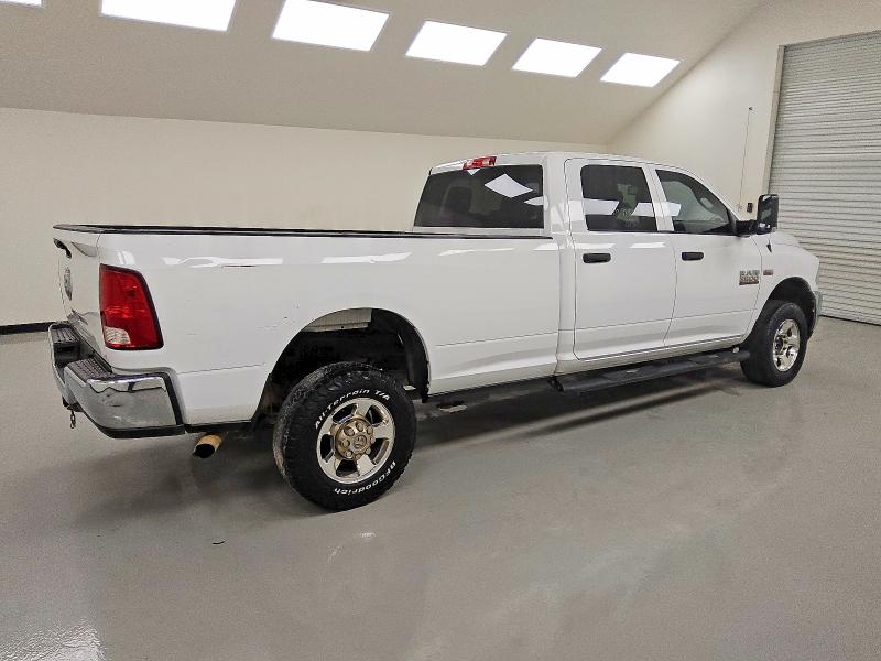 97329215 :رقم المزاد ، 3C6UR5HJ4FG586893 vin ، 2015 Ram 2500 مزاد بيع