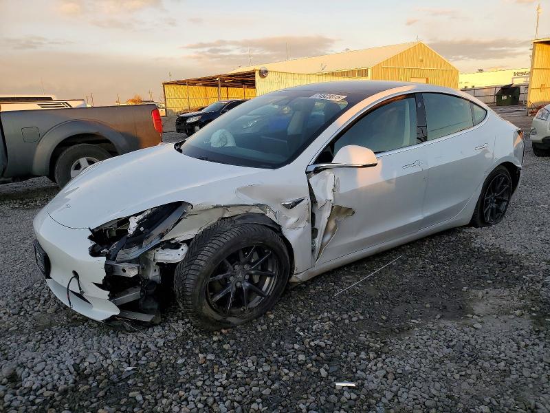 Продажа на аукционе авто 2019 Tesla Model 3, vin: 5YJ3E1EB8KF510647, номер лота: 74923075