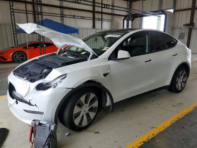 Auction sale of the 2022 Tesla Model Y, vin: 7SAYGDEE8NF504530, lot number: 74467425