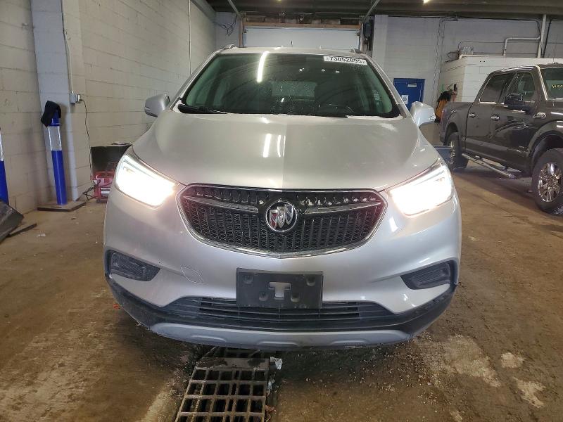 73052895 :رقم المزاد ، KL4CJASB2JB520182 vin ، 2018 Buick Encore مزاد بيع