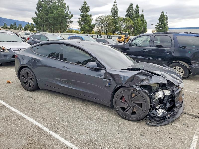 97238455 :رقم المزاد ، 5YJ3E1ET1SF987588 vin ، 2025 Tesla Model 3 مزاد بيع