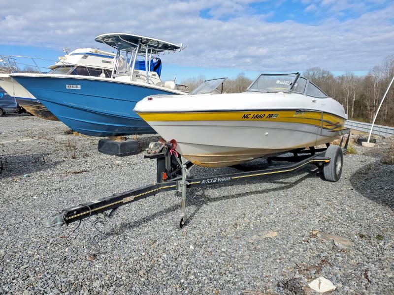 73324855 :رقم المزاد ، GFNME282K405 vin ، 2005 Four Winns Boat W/tra مزاد بيع