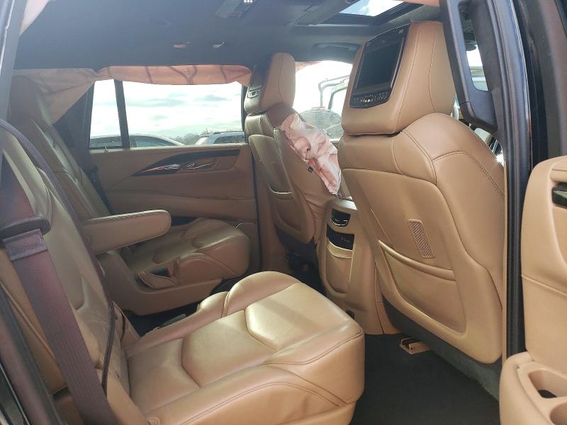 73725245 :رقم المزاد ، 1GYS4DKJ2KR277414 vin ، 2019 Cadillac Escalade مزاد بيع
