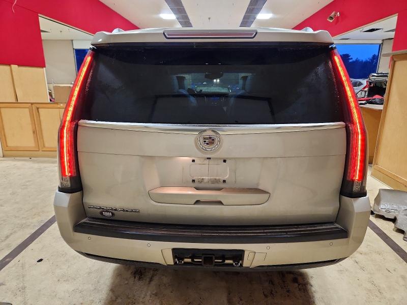 Продаж на аукціоні авто 2015 Cadillac Escalade, vin: 1GYS4BKJ0FR213611, номер лоту: 74859325