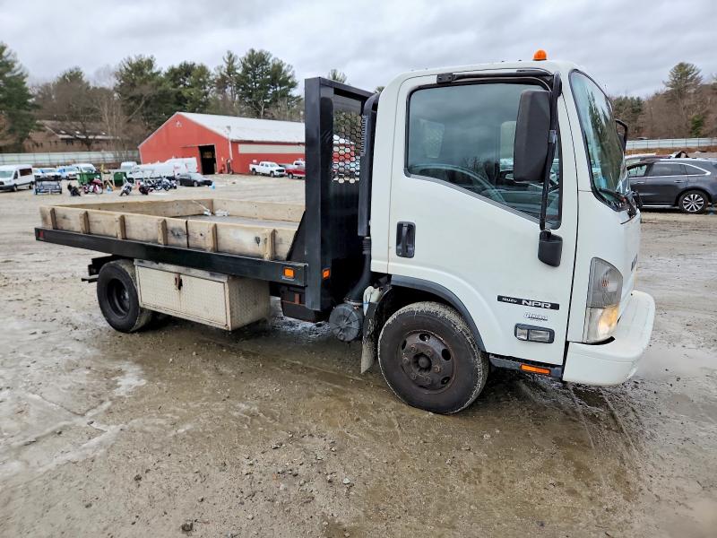 99892755 :رقم المزاد ، 54DB4W1B5CS802631 vin ، 2012 Isuzu Npr مزاد بيع