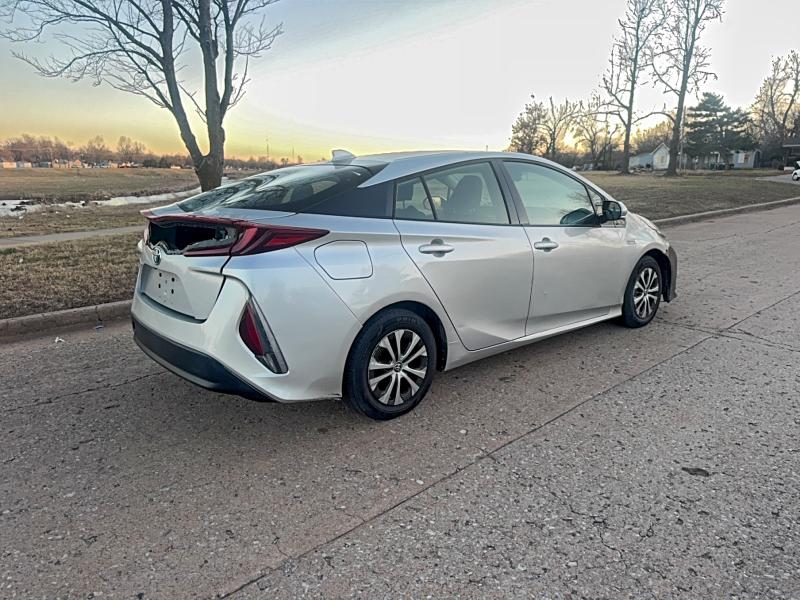 Продажа на аукционе авто 2020 Toyota Prius Prim, vin: JTDKARFP5L3155175, номер лота: 73939525