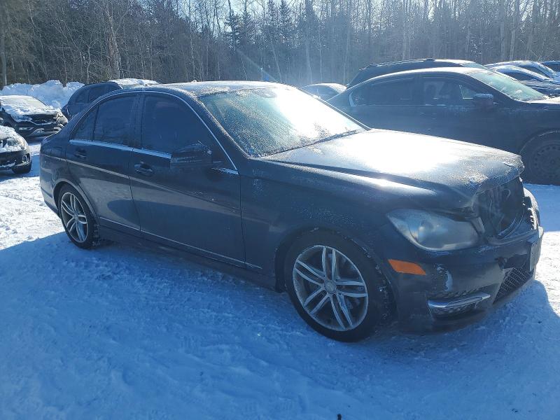 2014 Mercedes-benz C მანქანა იყიდება აუქციონზე, vin: WDDGF8AB4EG189087, აუქციონის ნომერი: 75317735