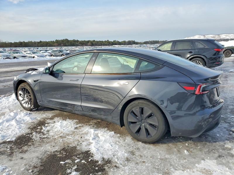 73901605 :رقم المزاد ، 5YJ3E1EAXRF736917 vin ، 2024 Tesla Model 3 مزاد بيع