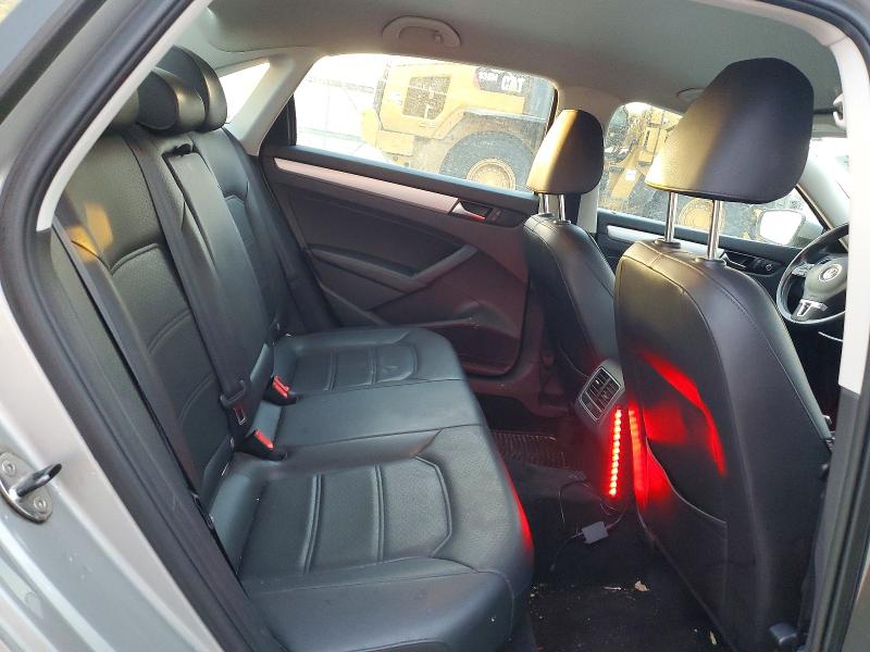 Продаж на аукціоні авто 2013 Volkswagen Passat, vin: 1VWBP7A30DC124244, номер лоту: 99700745