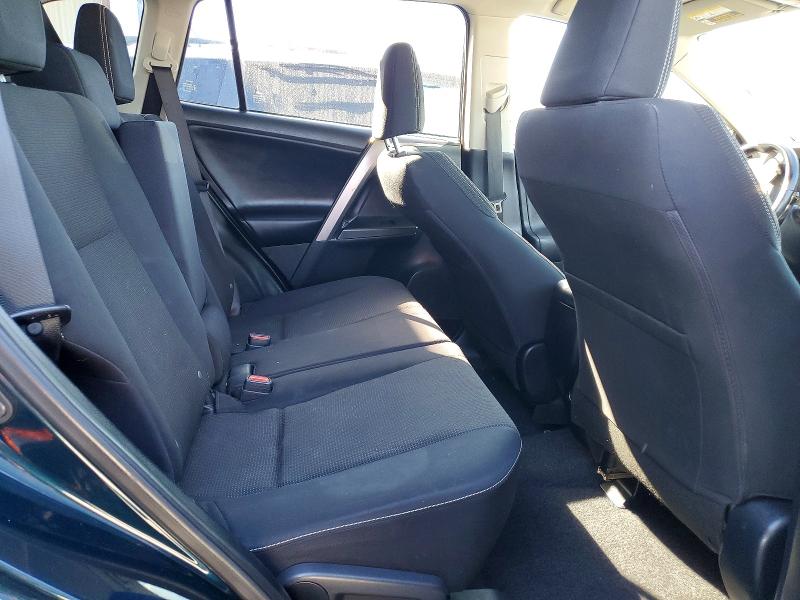 2018 Toyota Rav4 მანქანა იყიდება აუქციონზე, vin: JTMRFREV4JJ727023, აუქციონის ნომერი: 74796945