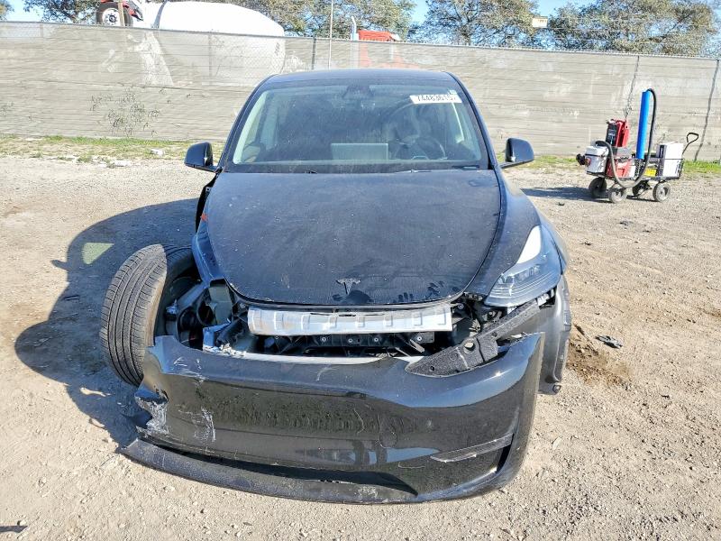 74483615 :رقم المزاد ، 7SAYGDEF6PF758314 vin ، 2023 Tesla Model Y مزاد بيع