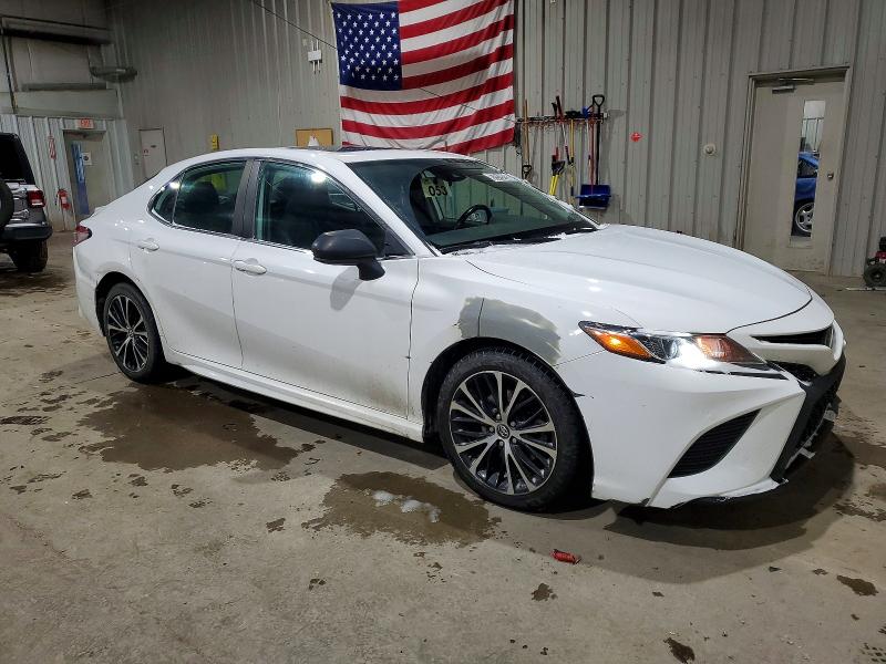 97919195 :رقم المزاد ، 4T1B11HK1KU784407 vin ، 2019 Toyota Camry مزاد بيع