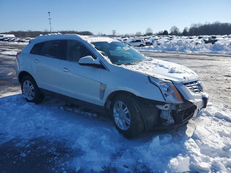 74876705 :رقم المزاد ، 3GYFNBE32FS625800 vin ، 2015 Cadillac Srx مزاد بيع