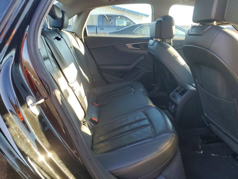 72391145 :رقم المزاد ، WAUDNAF48JA040323 vin ، 2018 Audi A4 Premium مزاد بيع