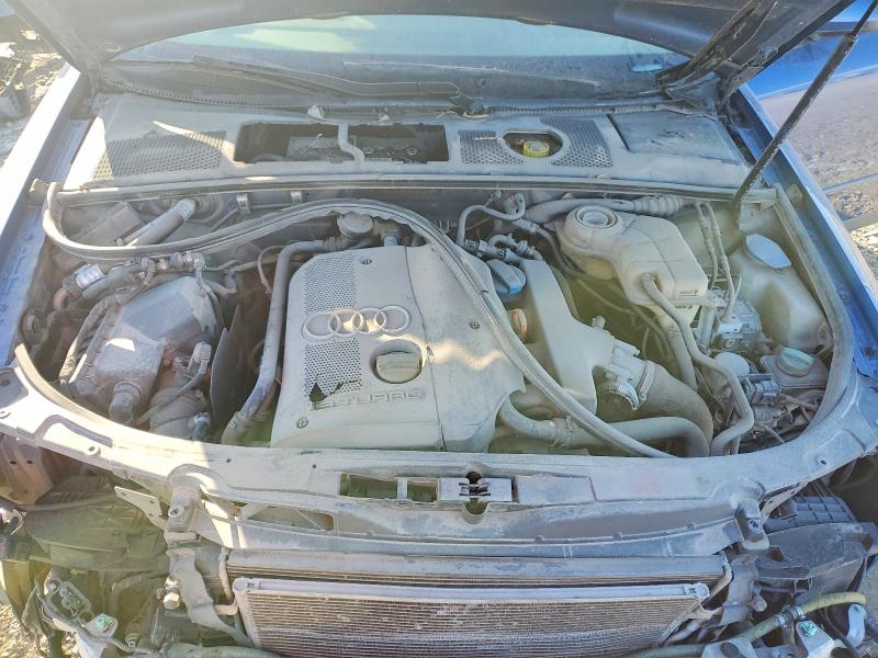 2003 Audi A4 მანქანა იყიდება აუქციონზე, vin: WAULC68E33A335904, აუქციონის ნომერი: 99295075