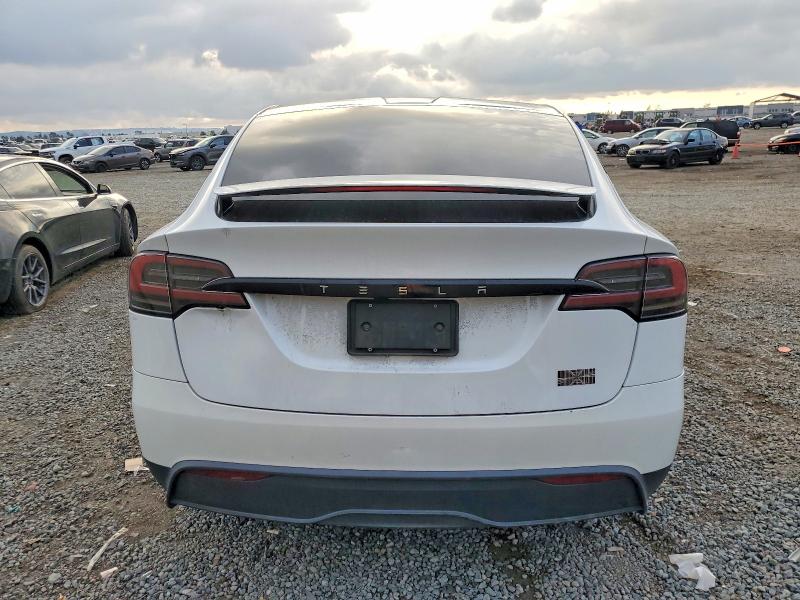 2023 Tesla Model X მანქანა იყიდება აუქციონზე, vin: 7SAXCBE68PF402510, აუქციონის ნომერი: 74369245