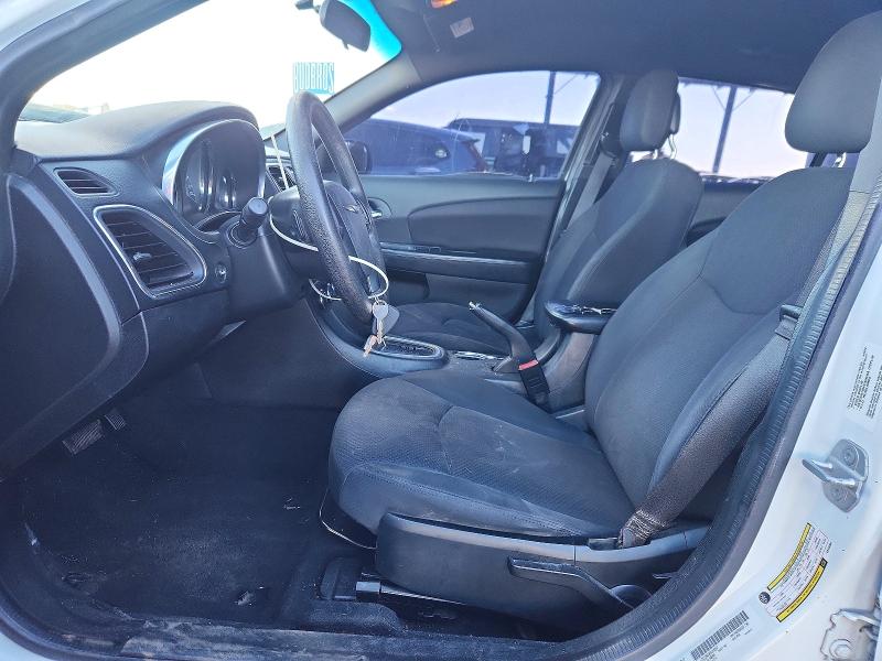 Продажа на аукционе авто 2014 Chrysler 200, vin: 1C3CCBAB3EN145337, номер лота: 99560045