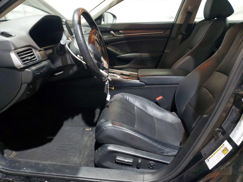 Продажа на аукционе авто 2018 Honda Accord, vin: 1HGCV2F96JA008911, номер лота: 73663975