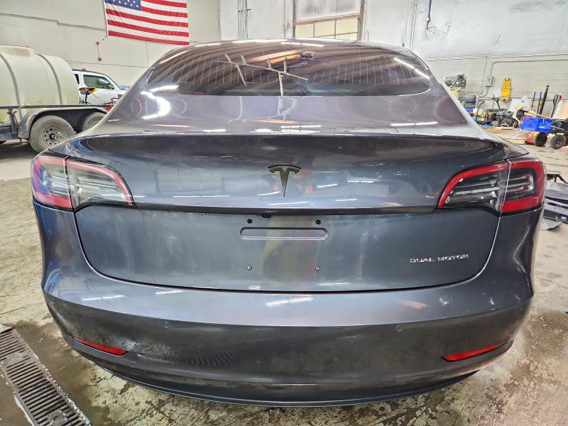 Продажа на аукционе авто 2018 Tesla Model 3, vin: 5YJ3E1EB4JF128548, номер лота: 73821055