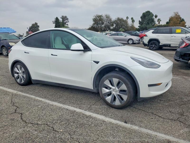 Продажа на аукционе авто 2024 Tesla Model Y, vin: 7SAYGDED7RF096969, номер лота: 98471605